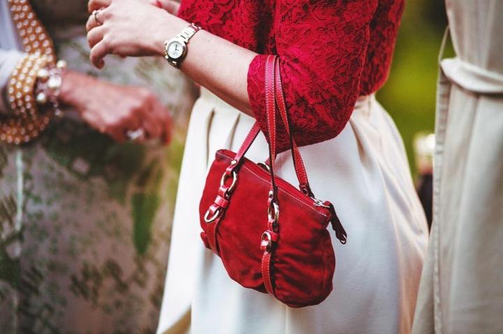 tips-to-pick-a-perfect-bag-for-different-occasions
